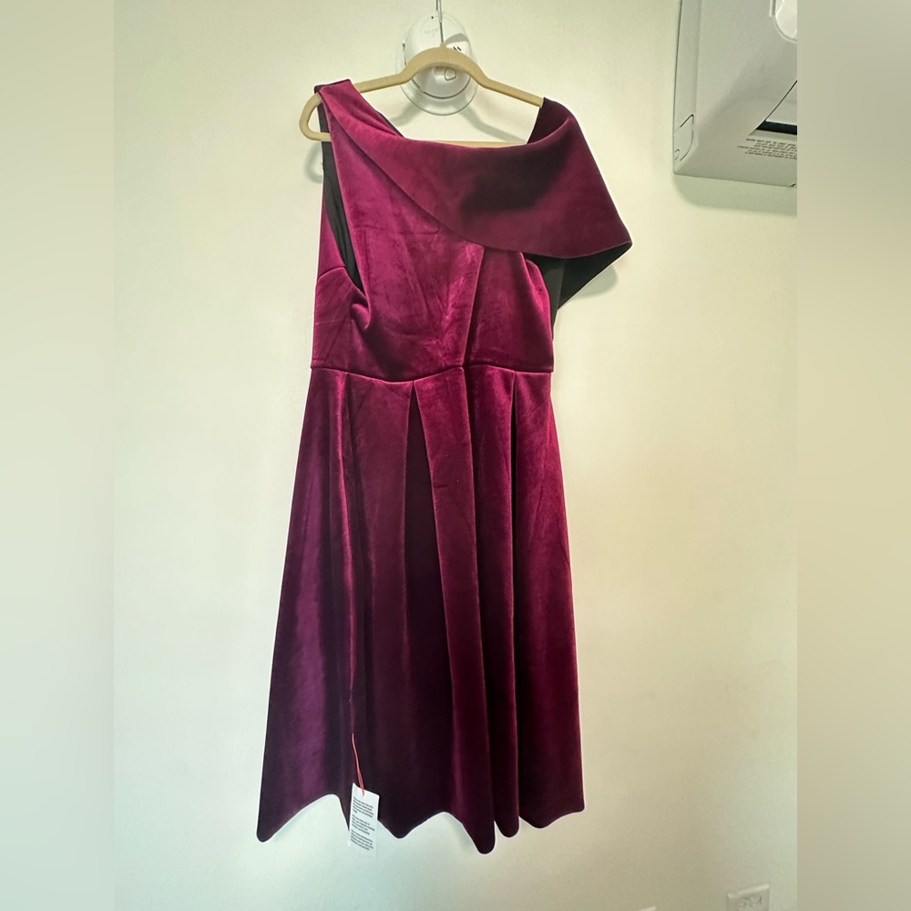 Velvet Bare Shoulder Midi Dress in Berry - Picture 11 of 11